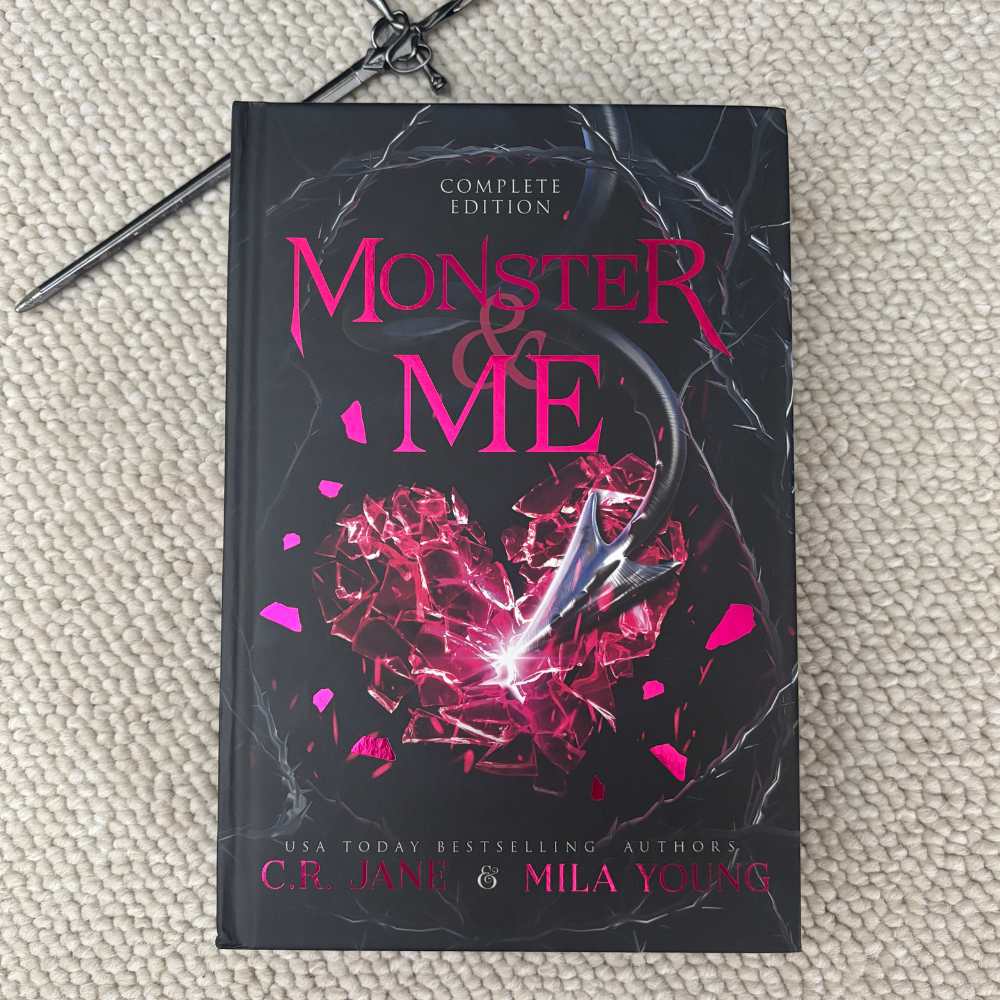 Monster M Reverse Monster and Me: Reverse Harem Fantasy Special Edition – Mila Young Books