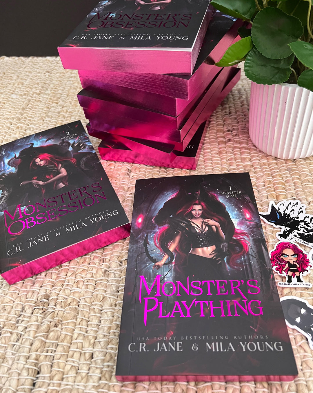 Monster's Plaything – Sonderedition mit rosa Folie